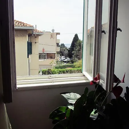 Rina Apartment